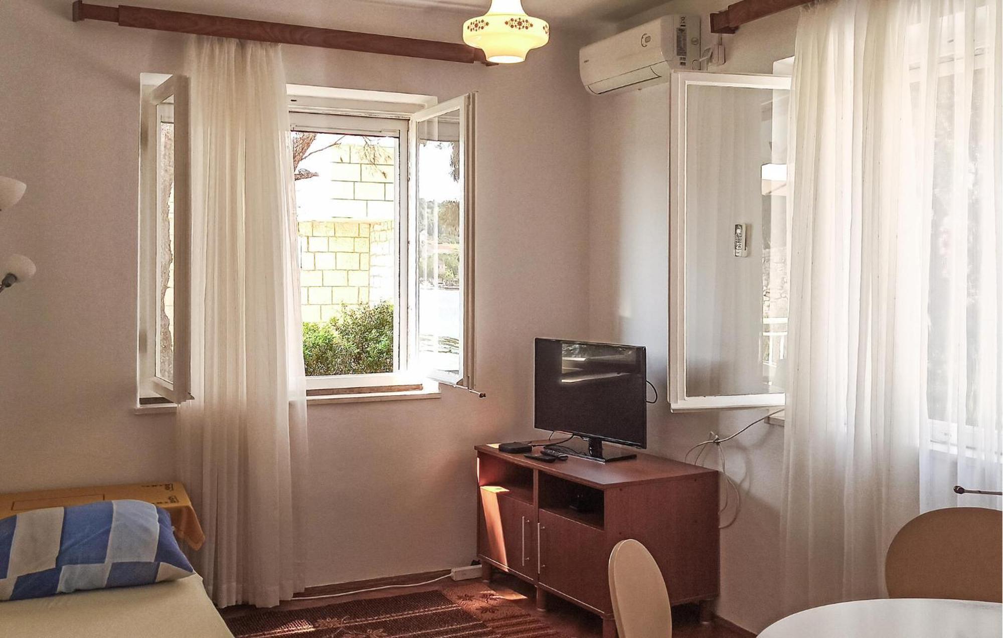 Amazing Apartment In Lumbarda With Kitchen Exterior foto